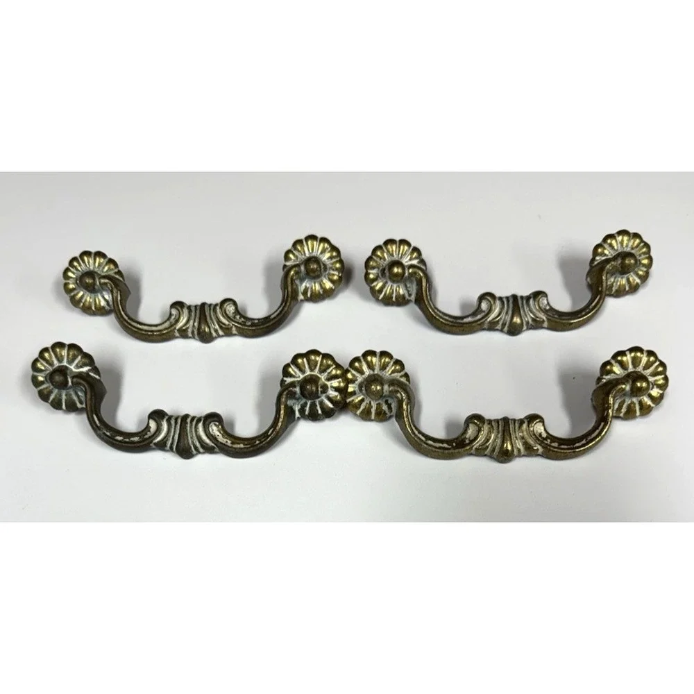 4 Vintage Ornate Style Drawer Pulls Brass Tone Dresser Hardware 4
